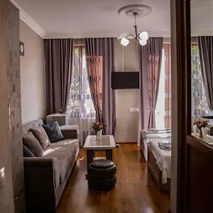 Hotel Family Kolorit Old, Tbilisi