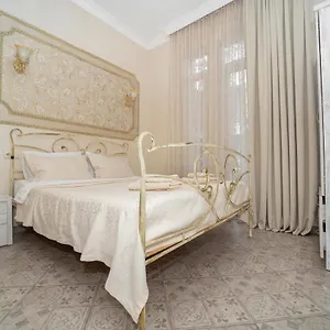 Old Aparthotel